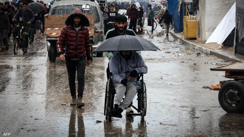 الدفاع المدني يوجه نصائح للنازحين في مراكز الإيواء