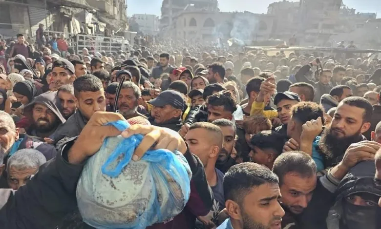 دعوات لتحديد سعر ربطة الخبز في وسط وجنوب قطاع غزة
