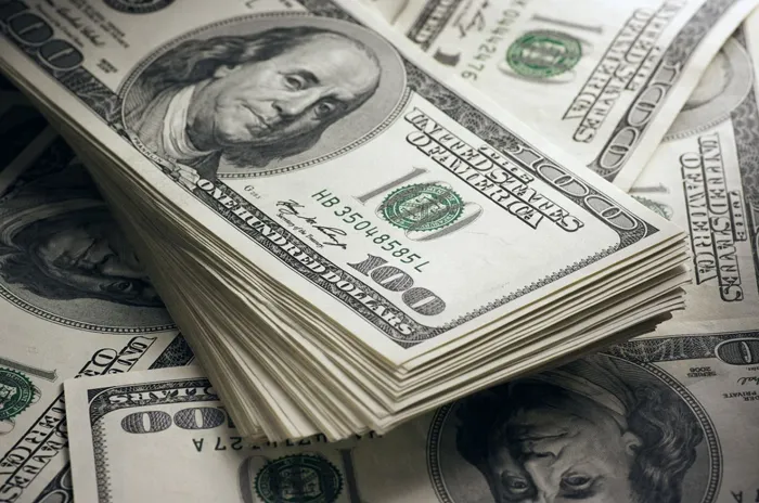 أقل سعر دولار في البنوك اليوم 15-12-2024