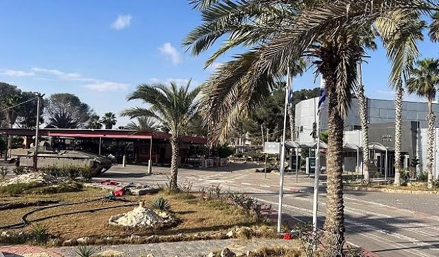 وول ستريت جورنال: تطورات هامة في محادثات مصر وإسرائيل حول إعادة فتح معبر رفح
