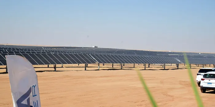 مصر.. افتتاح محطة “أبيدوس 1” للطاقة الشمسية بقدرة 500 ميجاوات