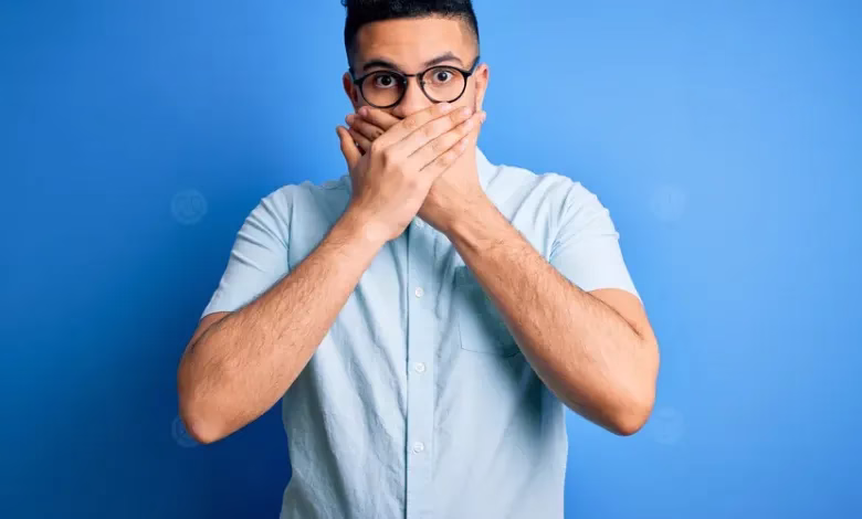 تعرف على علاج رائحة الفم الكريهة – الأسباب والحلول