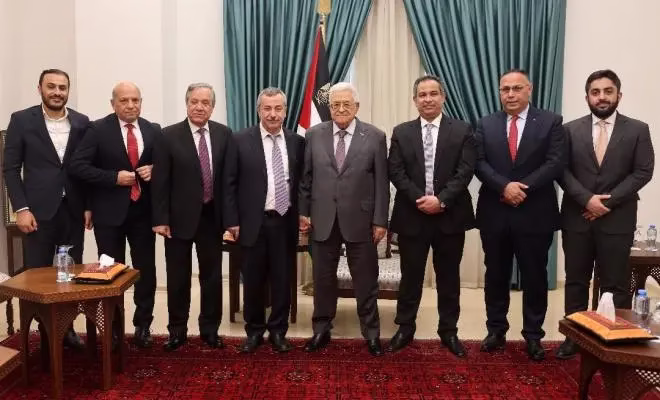 تفاصيل لقاء الرئيس عباس مع وفد من مجموعة مستشفيات الاستشاري العربي