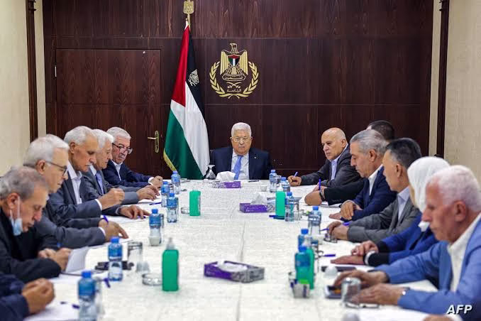 الرئاسة الفلسطينية تعلن جاهزيتها الكاملة لتولي مهامها في ادارة قطاع غزة