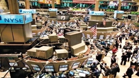 البورصة الأميركية تهوي بعد إعلان الرسوم الجديدة لترامب