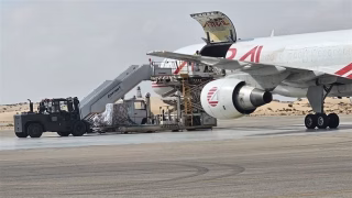 طائرات مساعدات إنسانية لغزة