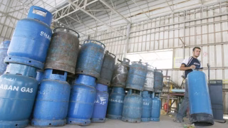 بالأسماء: كشوفات جديدة لتعبئة الغاز المنزلي في قطاع غزة