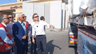 برفقة محافظ شمال سيناء.. وفد أممي يزور معبر رفح