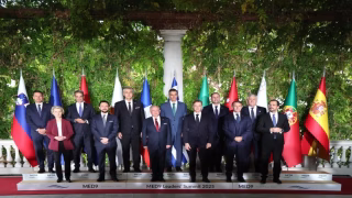 9 دول أوروبية تطالب بفتح معابر غزة وضمان وقف إطلاق النار