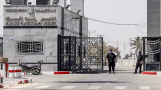 قناة عبرية: عناصر من السلطة الفلسطينية ستتولى الإشراف على معبر رفح