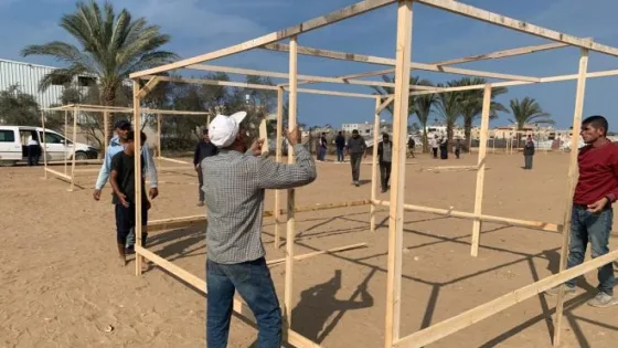 غزة: بدء تنفيذ مشروع حكومي لإنشاء أول مركز إيواء بخيام محلية الصنع