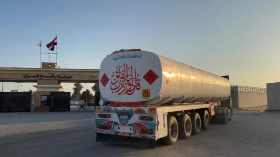 الهلال الأحمر المصري يُطلق قافلة بحمولة 9,700 طن مساعدات إلى غزة