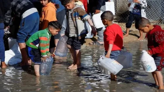 الهلال الأحمر: تدمير 80% من شبكات المياه بغزة ينشر “الكبد الوبائي”