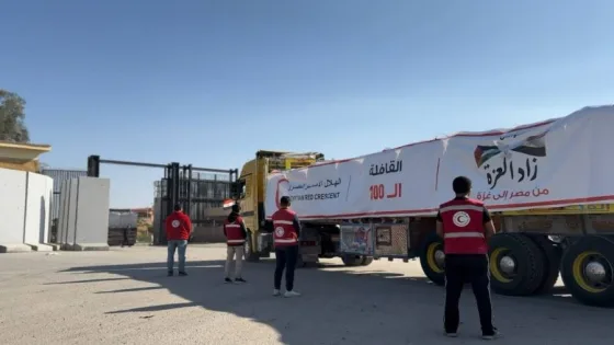 مصر: دخول قافلة المساعدات الإغاثية الـ105 لأهالي قطاع غزة