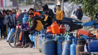 توضيح حكومي حول آليات استفادة القاصرين من منظومة الغاز في غزة