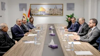 تفاصيل لقاء الشيخ مع الاتحاد الأوروبي بشأن غزة