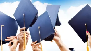 “التعليم العالي” تعلن عن منح دراسية في تايلاند