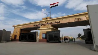 المنسق يعلن شروط السفر والعودة إلى غزة عبر معبر رفح