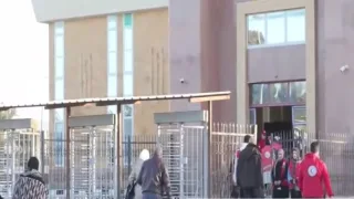 وصول الدفعة الثالثة من الأسر الفلسطينية إلى معبر رفح تمهيدا لدخول غزة