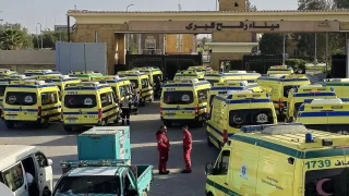 “هآرتس”: واشنطن تضغط على إسرائيل لتوسيع استخدام معبر رفح