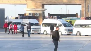 استقبال دفعة جديدة من الفلسطينيين العائدين إلى قطاع غزة عبر معبر رفح