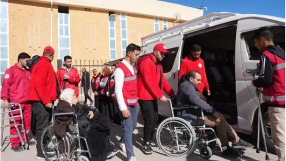 معبر رفح يستقبل دفعة جديدة من الفلسطينيين العائدين إلى قطاع غزة