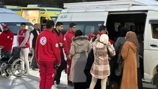 معبر رفح يستقبل دفعة جديدة من الفلسطينيين العائدين من مصر إلى غزة