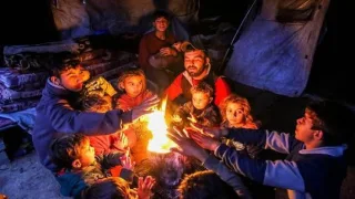 طقس فلسطين يتأثر يوم الخميس باندفاع كتلة قطبية شديدة البرودة