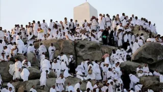 بيان مشترك بين الأوقاف وشركات الحج في غزة بشأن آخر مستجدات الموسم