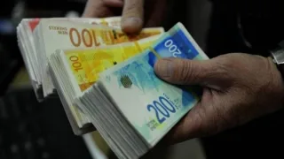 آخر التطورات المتعلقة بصرف رواتب موظفي السلطة