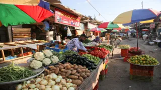 وزارة الاقتصاد تشدد على إلزامية إشهار أسعار السلع للمواطنين