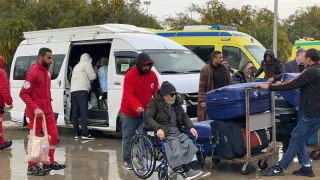 معبر رفح البرى يستقبل دفعة جديدة من الفلسطينيين العائدين لقطاع غزة