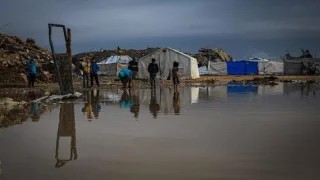 أحوال الطقس في فلسطين- زخات مطرية متوقعة وتحذيرات من التقلبات