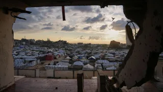 إندونيسيا تعلق نشر قواتها في غزة بسبب هذا الأمر