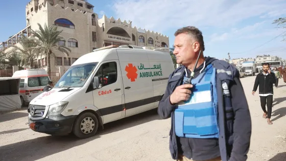 الصحة العالمية تستأنف إجلاء مرضى غزة عبر معبر رفح بدءًا من 12 أبريل بعد توقف مؤقت