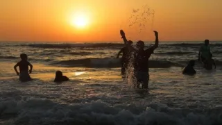 ارتفاع ملحوظ في درجات الحرارة.. كتلة صحراوية تسيطر على أجواء فلسطين