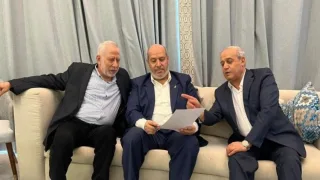 تعرف على نتائج مباحثات “الأخضر ” مع الأمريكيين وميلادينوف في القاهرة