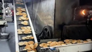 آلية جديدة لـ “الأغذية العالمي” في غزة تثير مخاوف أصحاب المخابز- ما تفاصيلها