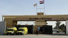 سفارة فلسطين بالقاهرة توضح آلية العودة إلى قطاع غزة وتحذر من استغلال المواطنين