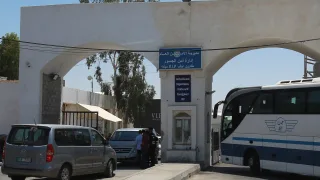 تعديل مؤقت على ساعات العمل في «جسر الملك حسين» الثلاثاء 28 أبريل