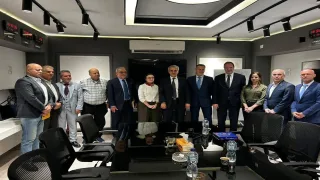 لجنة إدارة غزة تلتقي مبعوث بلجيكا لبحث سبل دعم القطاع