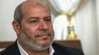 صحيفة: الأخضر يقترب من آخر خطوة لحسم رئيس مكتبه السياسي الجديد