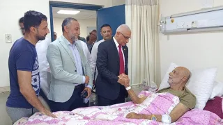 محافظ شمال سيناء يتابع أوضاع الجرحى الفلسطينيين ويشدد على توفير الرعاية الصحية الكاملة