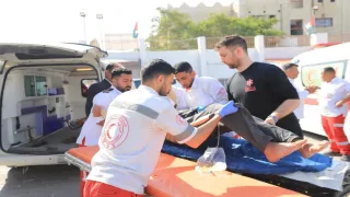 وكيل الصحة بغزة: نطالب بإعادة تفعيل دائرة العلاج بالخارج وفتح المعابر أمام سفر المرضى