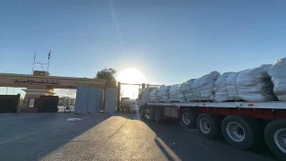 قافلة «زاد العزة 218» تنطلق إلى غزة بأكثر من 3 آلاف طن من المساعدات الإنسانية لدعم القطاع