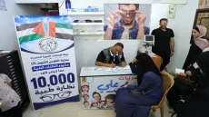 “الفارس الشهم 3” تبدأ فحوصات النظر في غزة تمهيداً لتوزيع 10 آلاف نظارة طبية