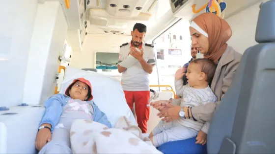 الهلال الأحمر الفلسطيني ينفذ إجلاءً طبيًا جديدًا لمرضى غزة عبر معبر رفح