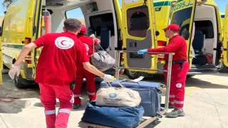 معبر رفح البري يستقبل دفعة جديدة من العائدين الفلسطينيين