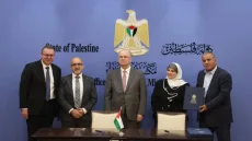 توقيع اتفاقيات منح بـ 10 ملايين دولار لدعم البنية والصحة