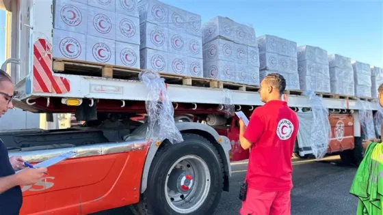 قافلة “زاد العزة” الـ236 تدخل قطاع غزة عبر معبر رفح محملة بالمساعدات الإغاثية